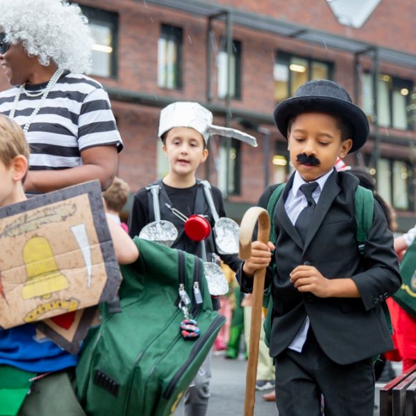 book week parade 2019-8